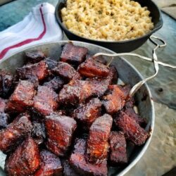 BBQ Pit- Mac and Cheese w/ Flavorful Burnt Ends (2 Portions)